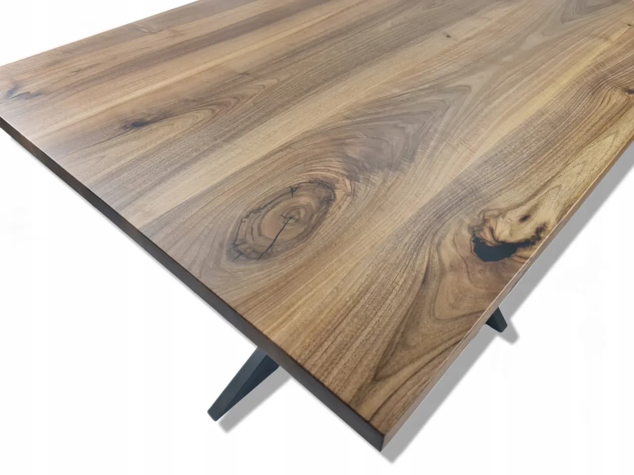 Najlepsze materiały na blat do stołu ogrodowego – uniknij nietrwałych wyborów Najlepsze materiały na blat do stołu ogrodowego – uniknij nietrwałych wyborów